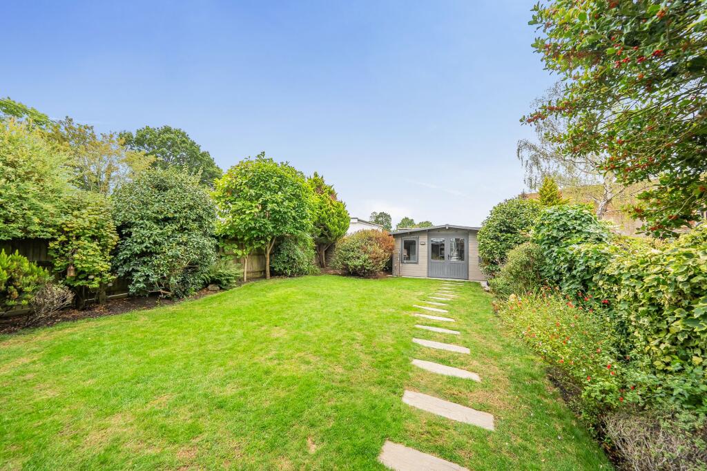 House in London, High Barnet - View 4