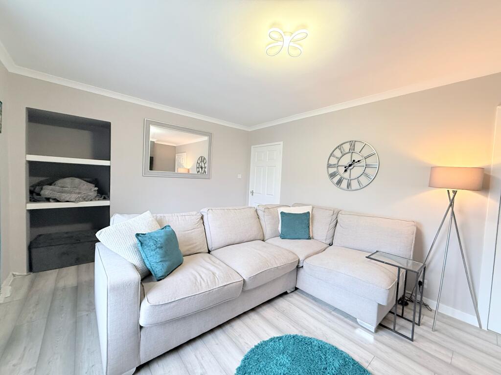 Apartment in Grangemouth, Kersiebank - More
