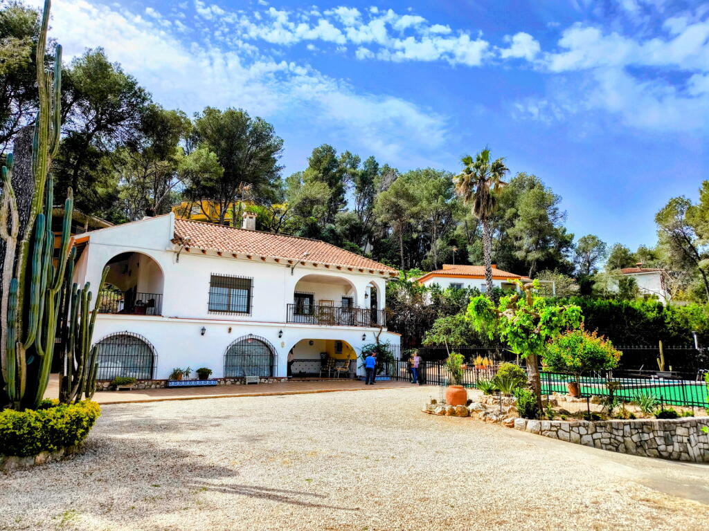 Main image of property: Valencia, Valencia, Alzira