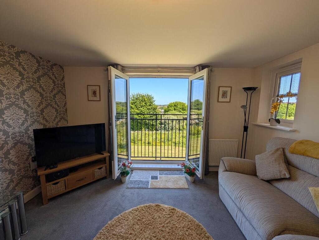 Main image of property: Apartment 5, 38 Anchorage Way, Whitby, North Yorkshire, YO21 1AL