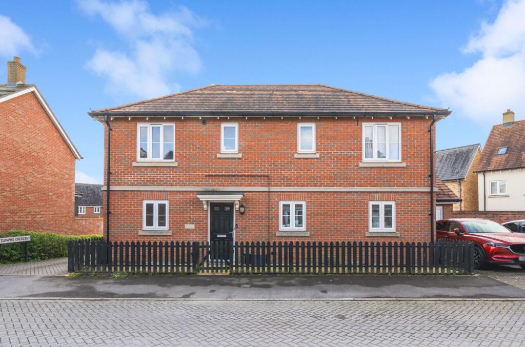 Main image of property: Turnpike Road, Andover, SP11 6TZ