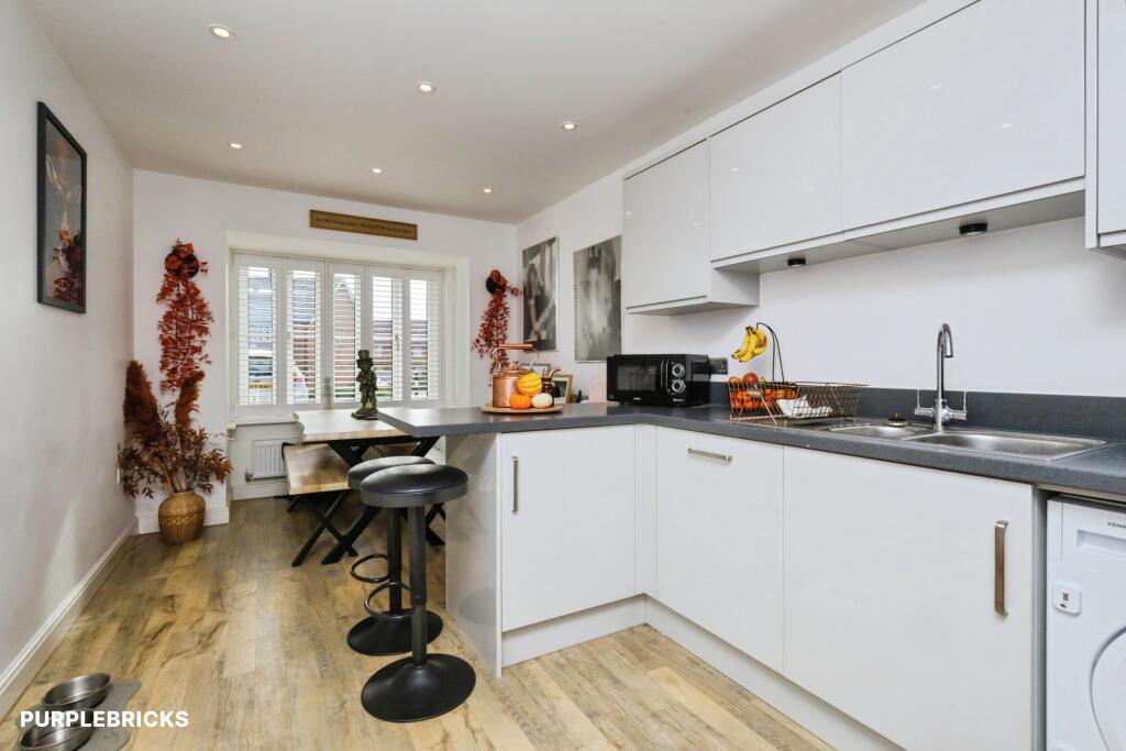 Linnet Lane, Hailsham, BN27 photo 5