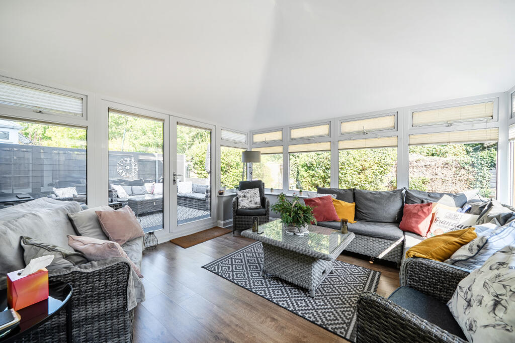 House in Winchester, Lower Stanmore - View 5