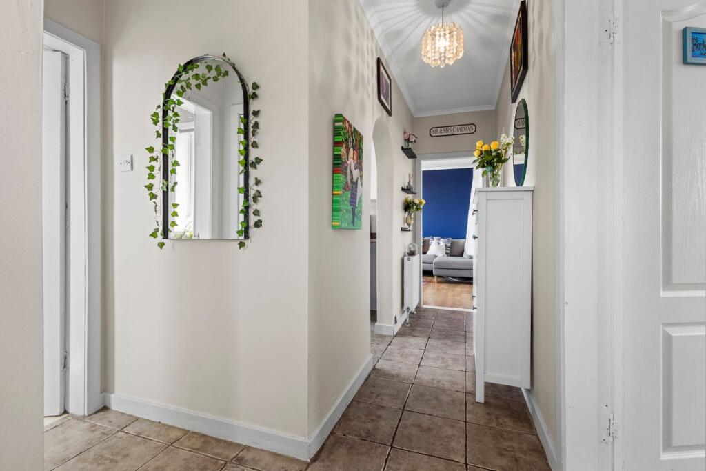 House in Kilmarnock, South Ayrshire - More