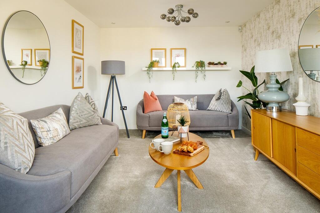 House in Edinburgh, Midlothian - More