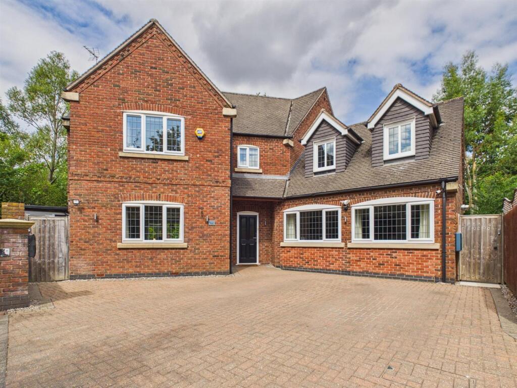5-bed detached on Sycamore House, Cedar Close, Duffield, Belper, £925,000