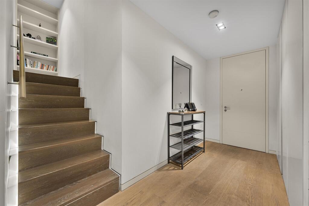 Apartment in London, East Marylebone, Mayfair - More