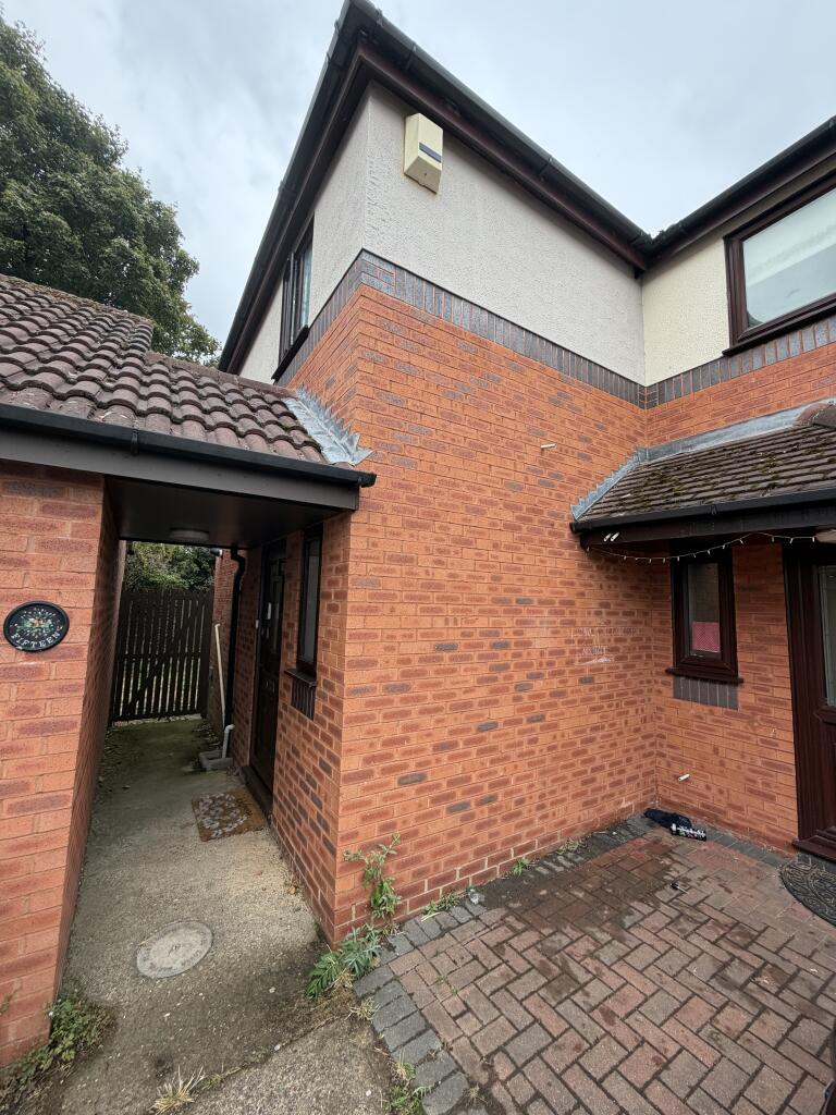 Main image of property: Wallmead Gardens, Loughton, Milton Keynes