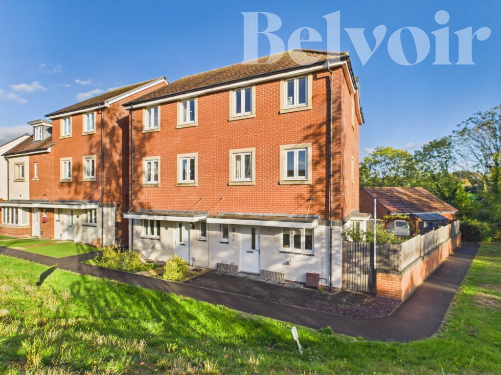5-bed house on Somerville Gardens, Basingstoke, RG24, £435,000