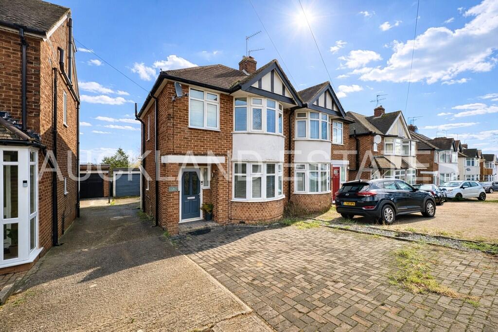 Main image of property: Auckland Road, Potters Bar