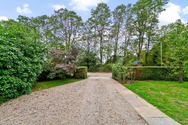 Seymour Road, East Molesey photo 2