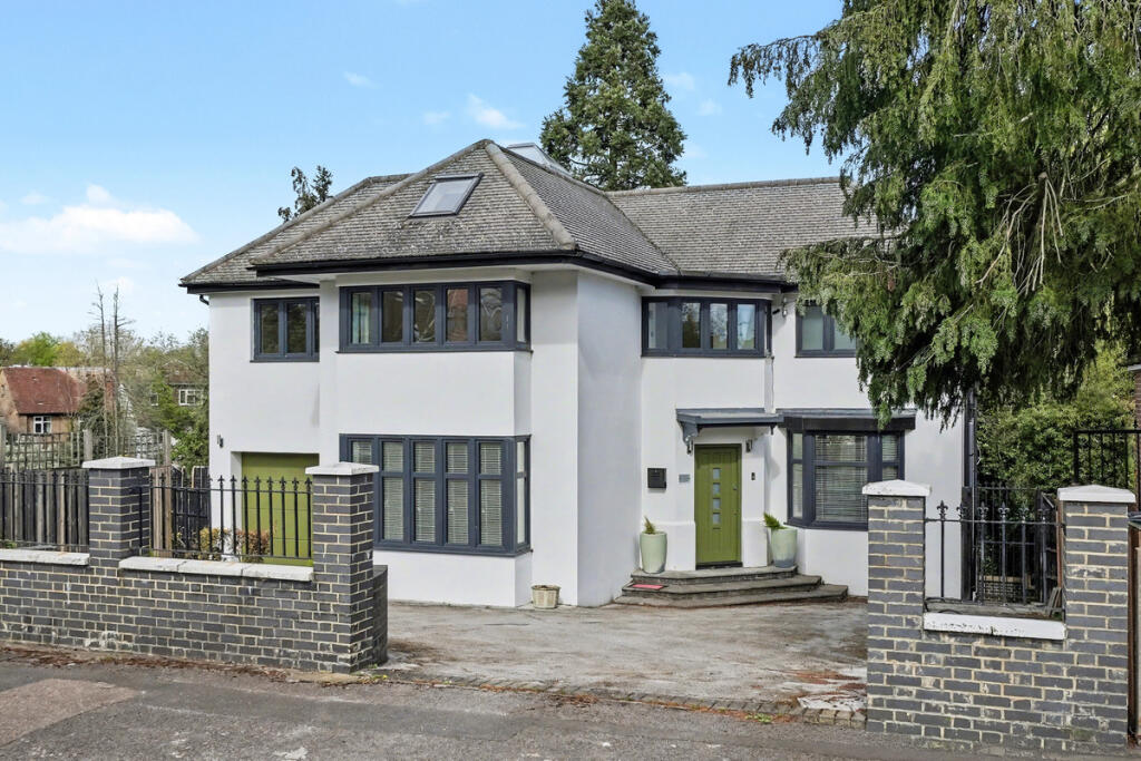 Main image of property: The Drive, Barnet, EN5