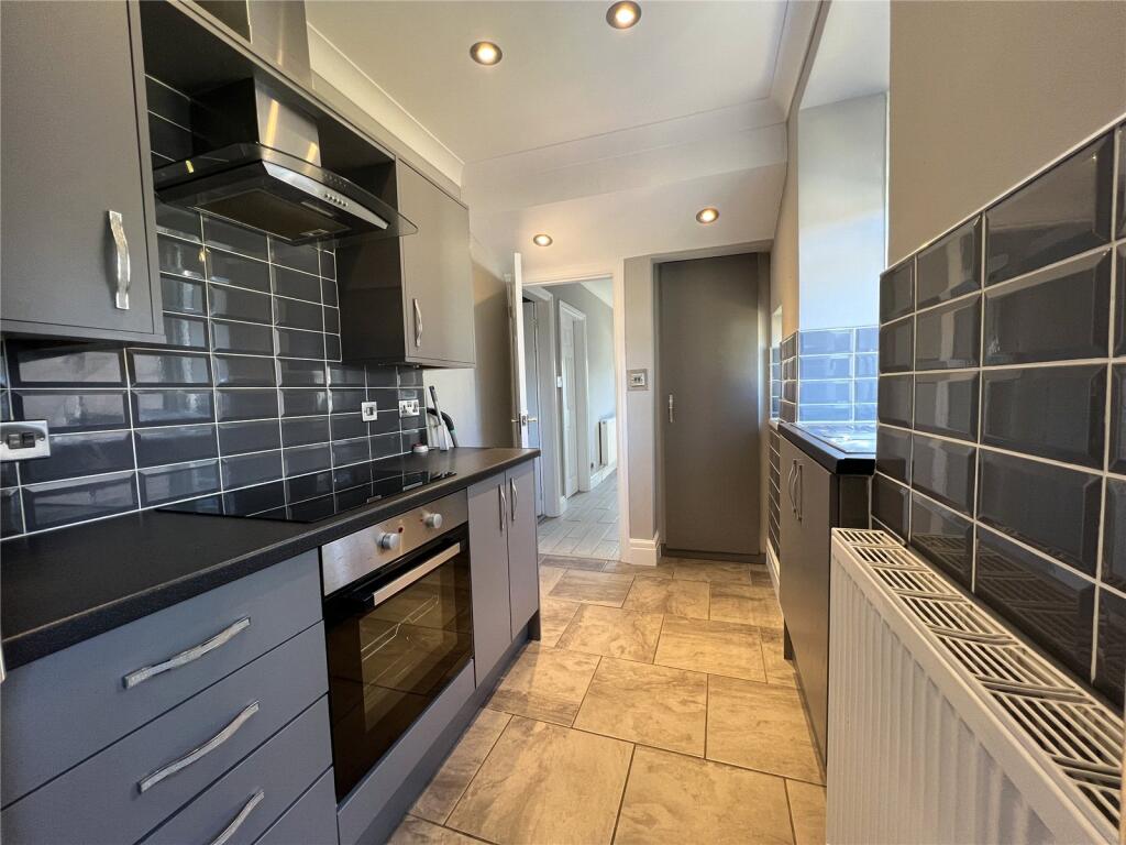 Silverdale Avenue, Heysham, Morecambe, Lancashire, LA3 - View 6