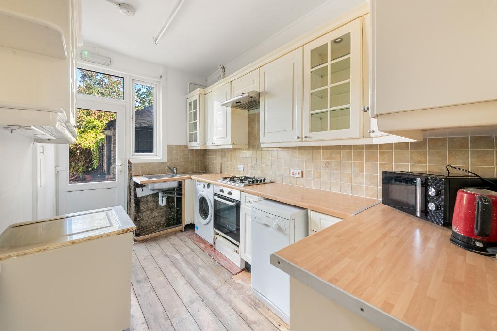 House in London, Poets Corner, Hanwell - View 4