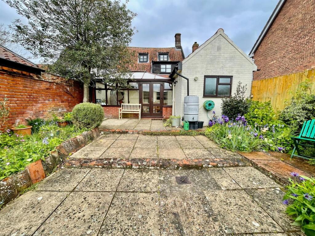 4-bed semi-detached on Cock Street, £450,000