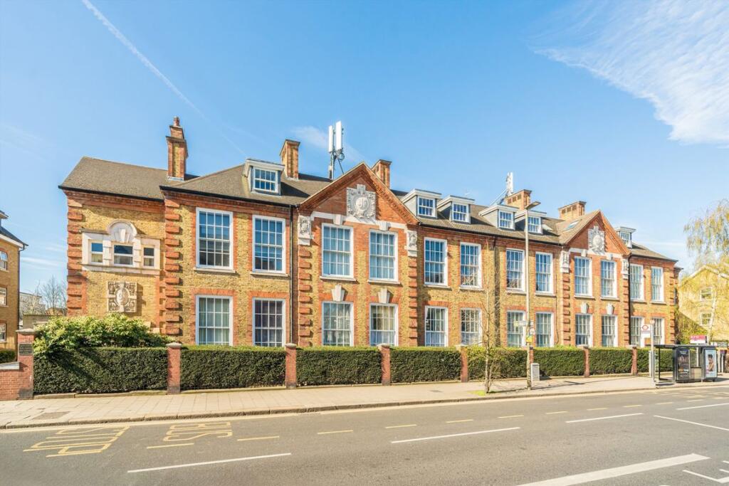 Main image of property: Garratt Lane, Earlsfield