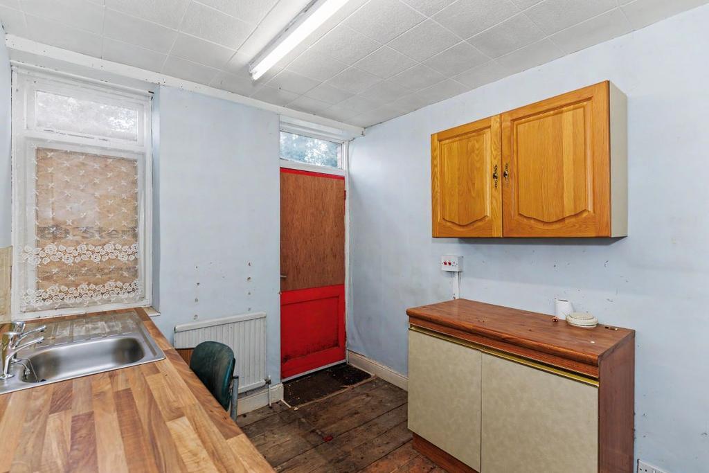 House in Wellingborough, Raunds - More