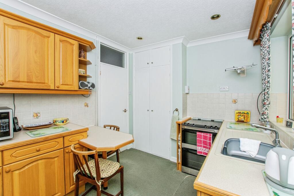 House in Peterborough - View 5