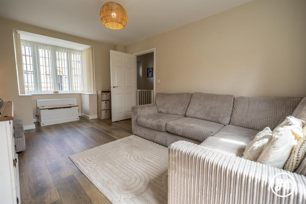 House in Taunton - View 4