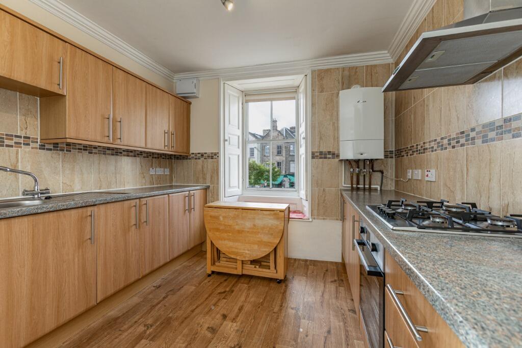 House in Duns, Cairnbank - More