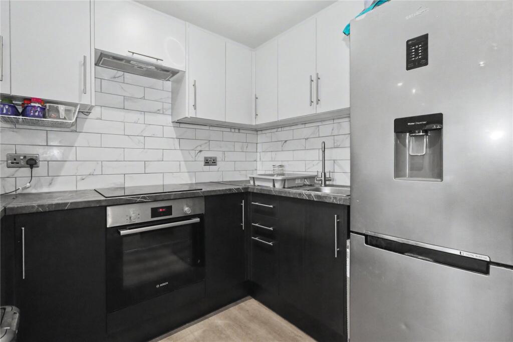 Apartment in Guildford - View 4