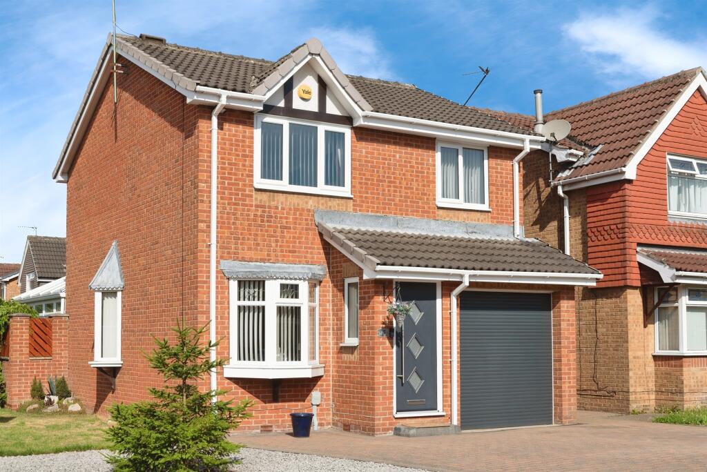 Main image of property: Celandine Close, Hull