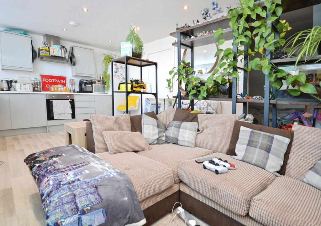 Apartment in Bognor Regis - View 4