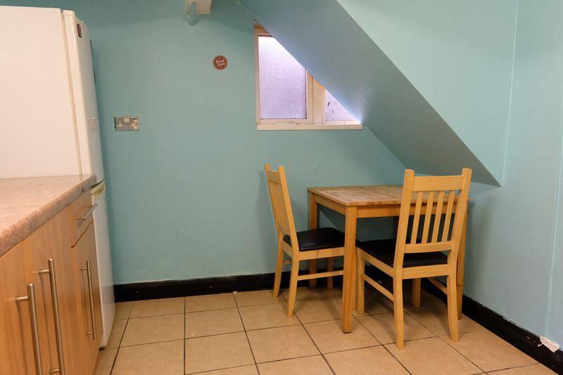 1 bedroom maisonette for rent