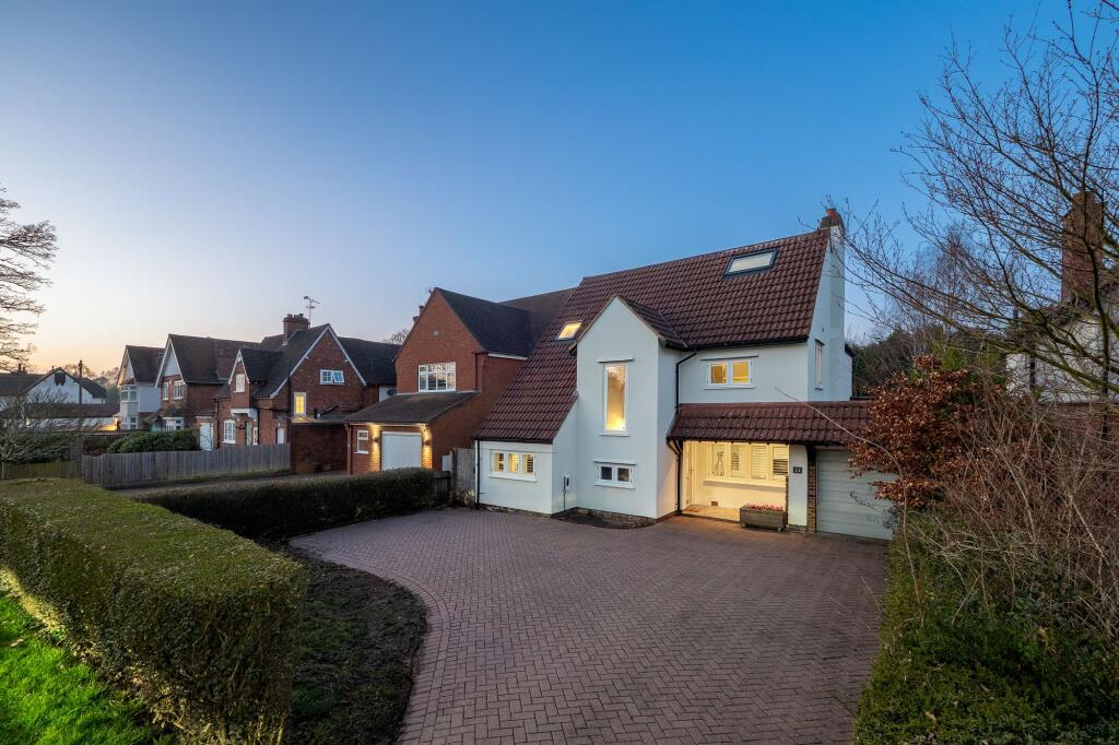 Main image of property: Rouncil Lane, Kenilworth, CV8