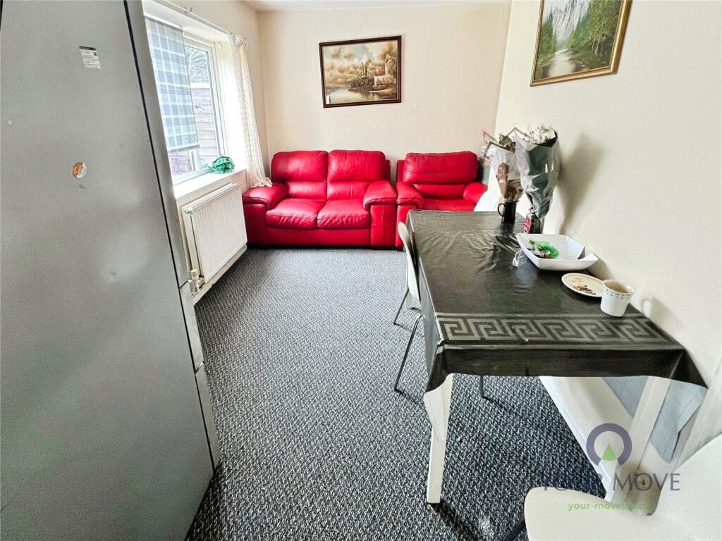 House in Dudley - View 3