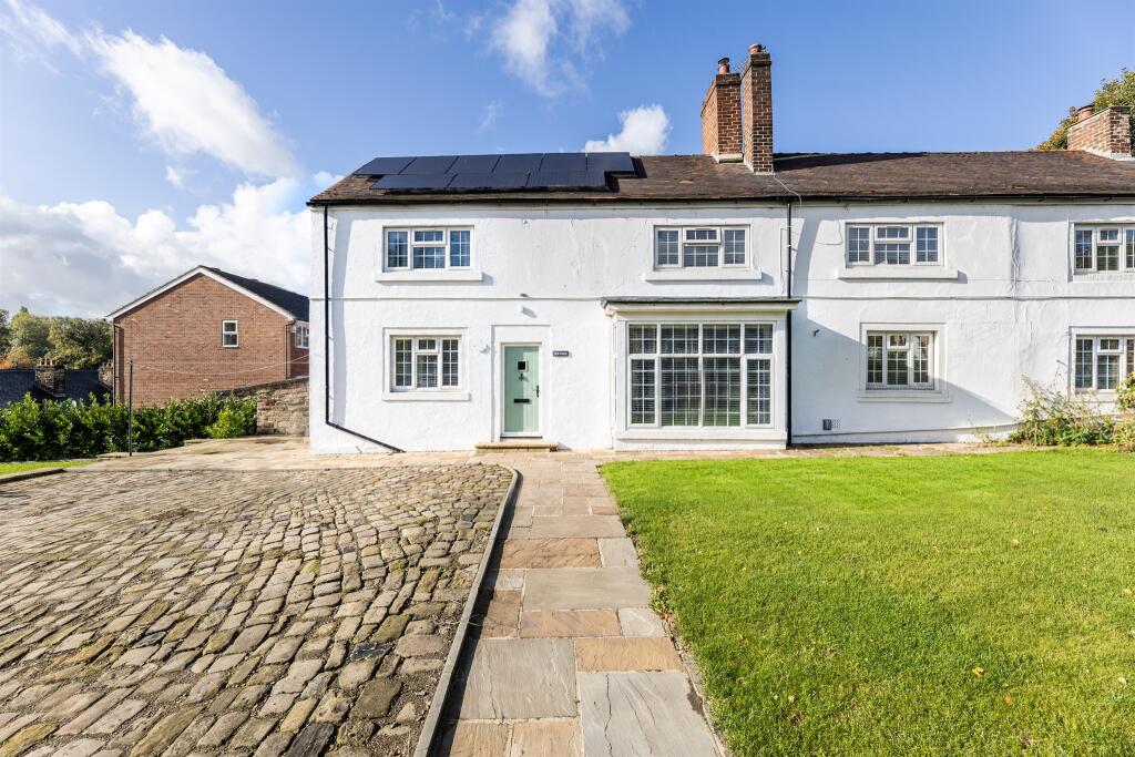 Main image of property: Bank Avenue, Morley, Leeds