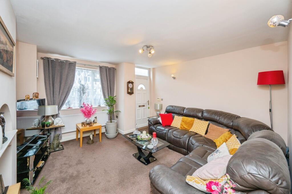 House in Birmingham - More