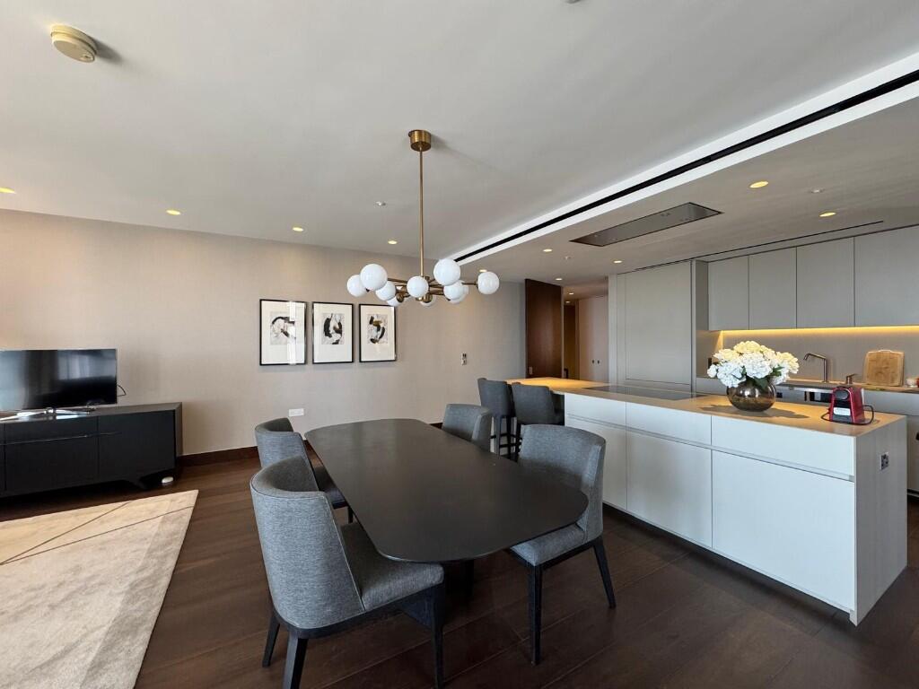 Main image of property: Kings Gate Walk, London, SW1E