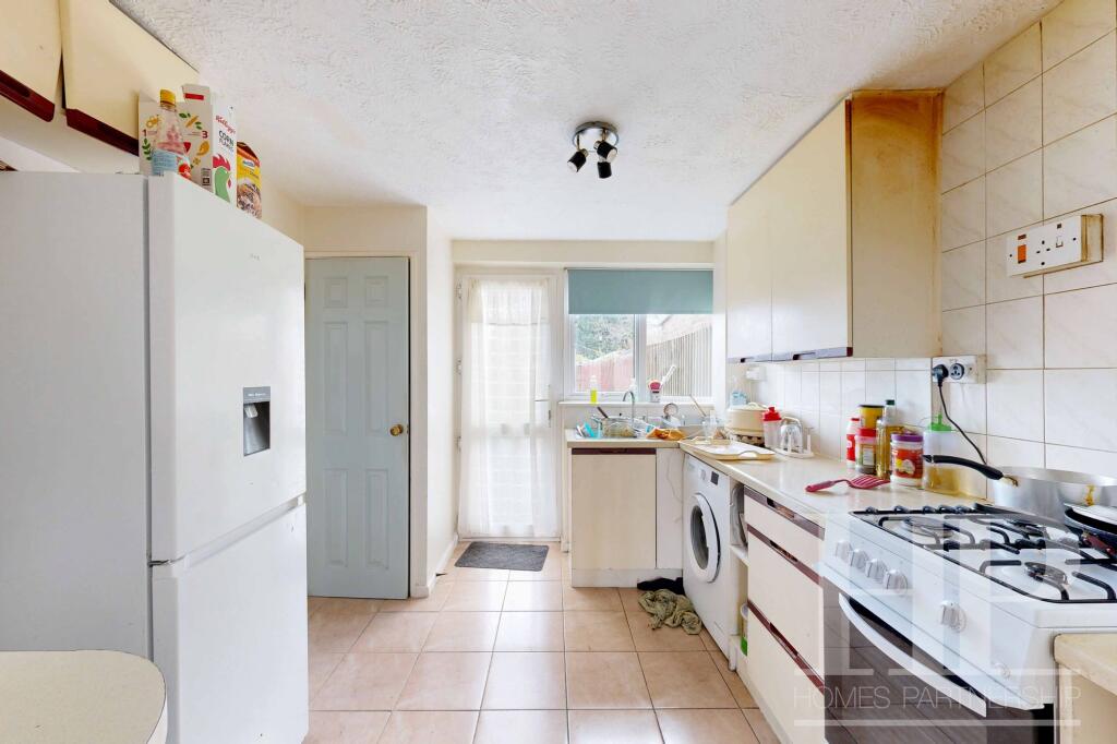 House in Crawley, West Sussex - View 4
