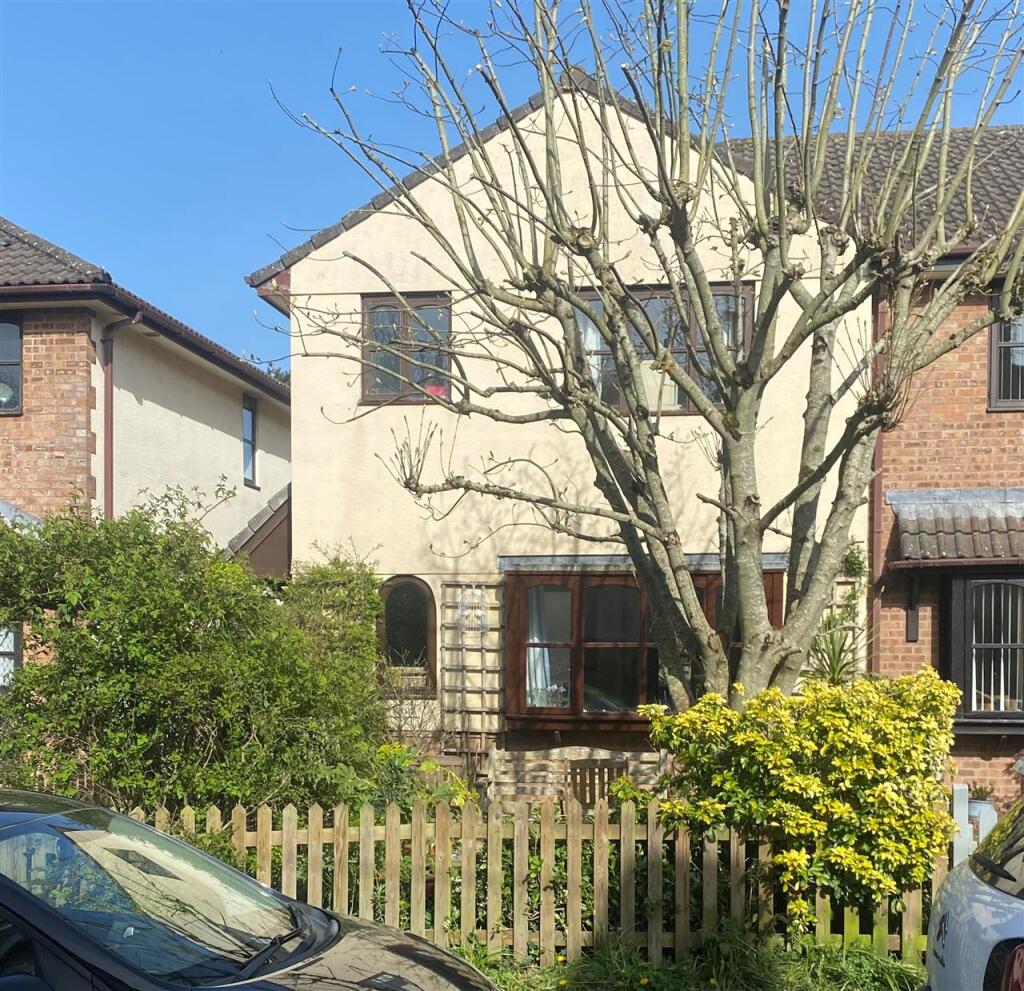 Main image of property: Sages Lea, Woodbury Salterton