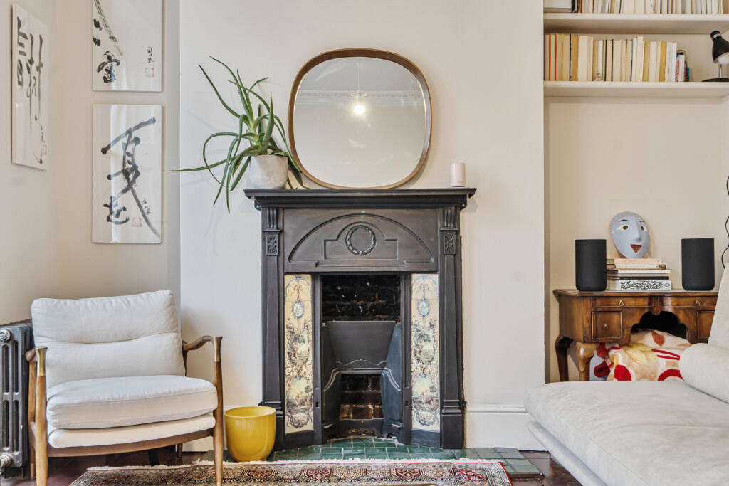 Apartment in London - View 3