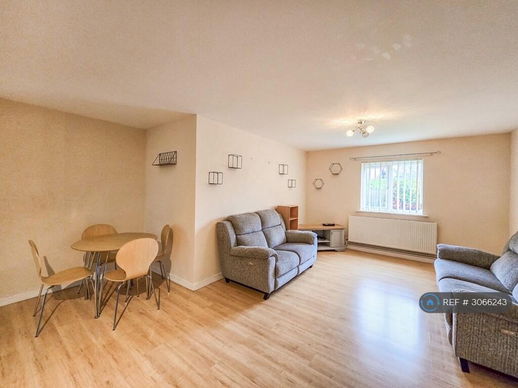 Apartment in Peterborough - View 2