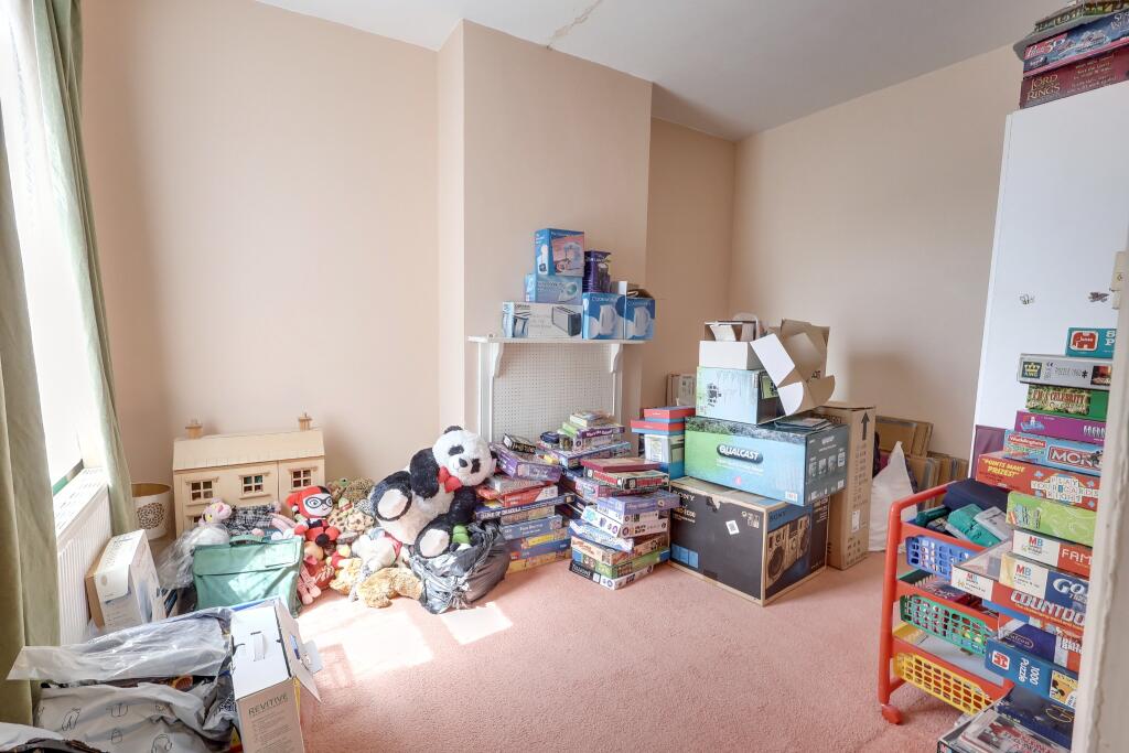 House in Southampton - View 2