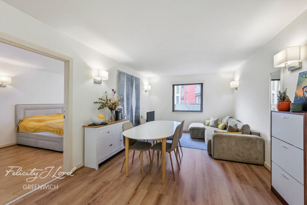 Main image of property: Deals Gateway, London SE13