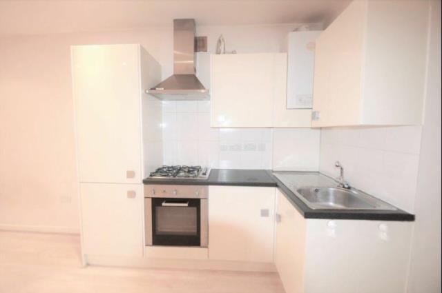 Main image of property: 752b Finchley Road, London, NW11