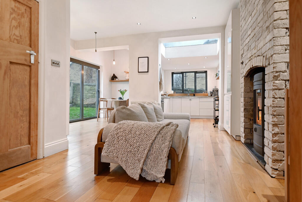 House in Leeds, Newlay, Horsforth - View 4