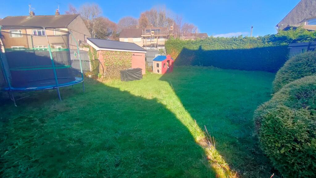Cae Merfyn, Tanyfron, Wrexham, LL11 photo 4