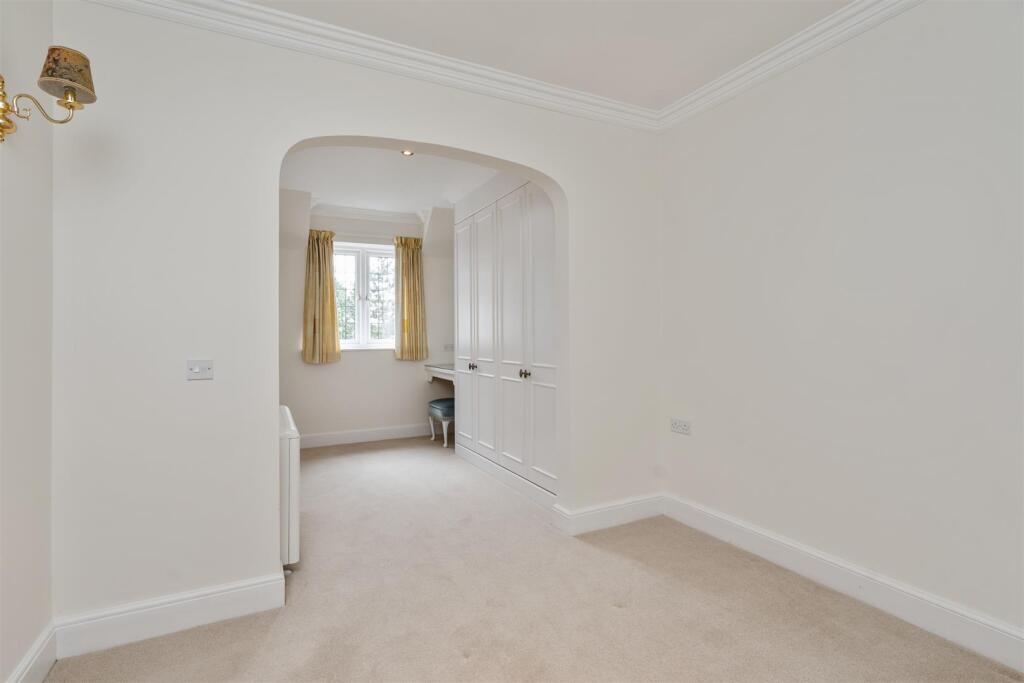 Avenue Road, Dorridge, Solihull - View 6