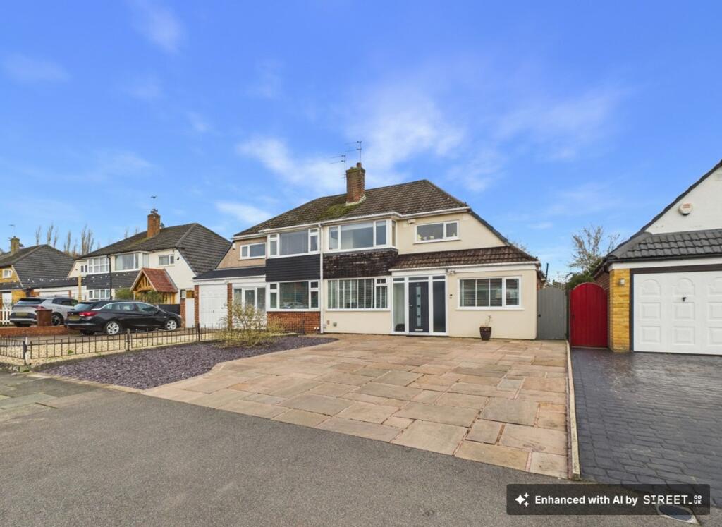 Main image of property: Treen Road, Tyldesley, M29