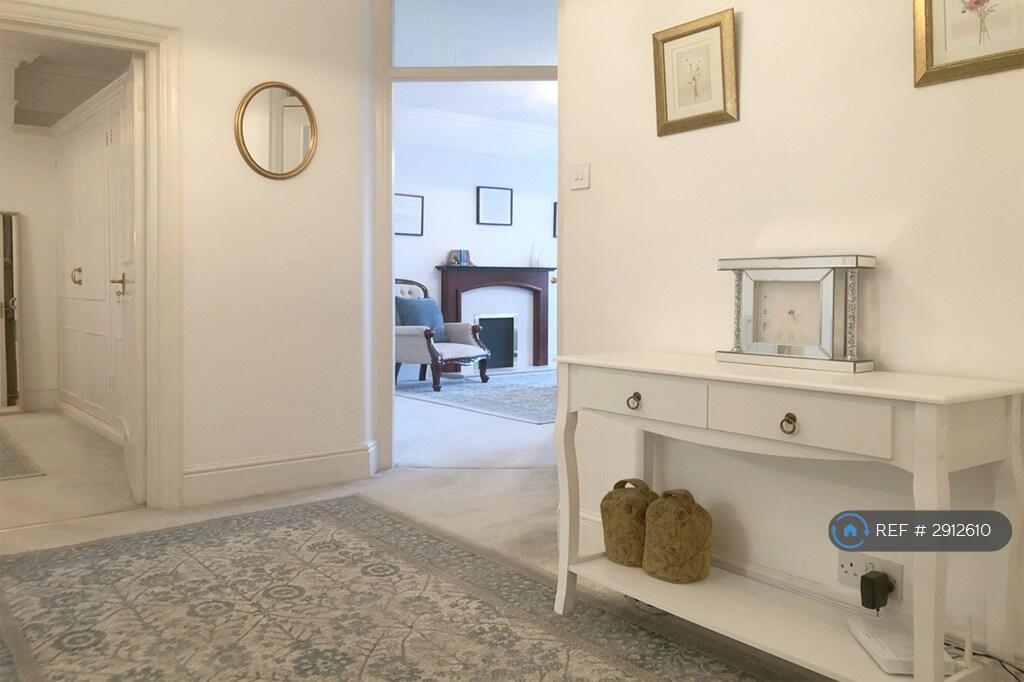 1 bedroom flat share for rent