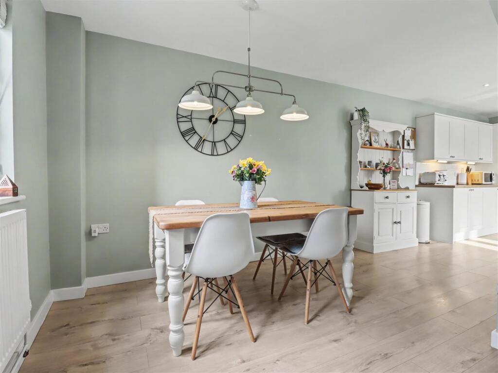 Woodpecker Way, Costessey, Norwich photo 4