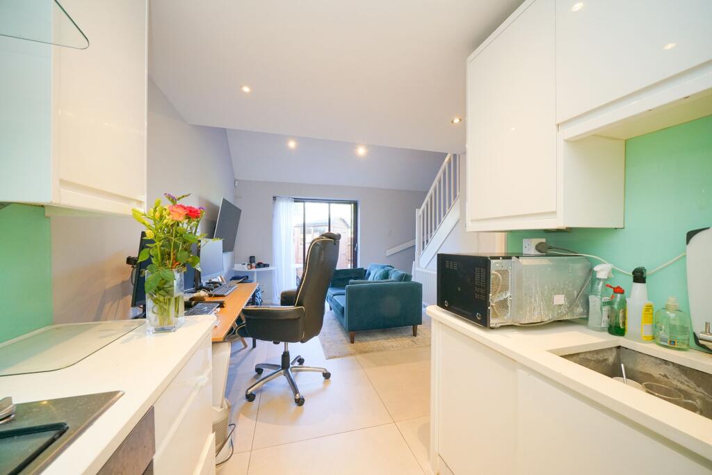 House in Luton - More