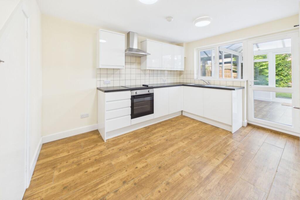 House in Peterborough - View 5