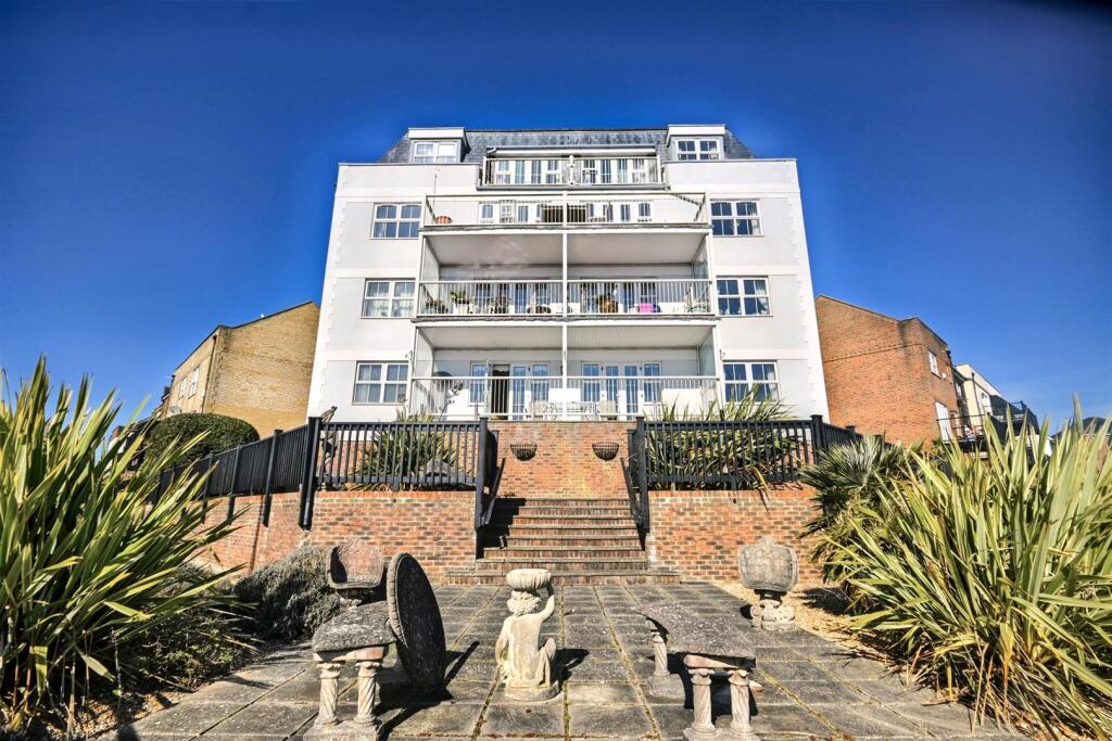 St. Lawrence Mews, Eastbourne