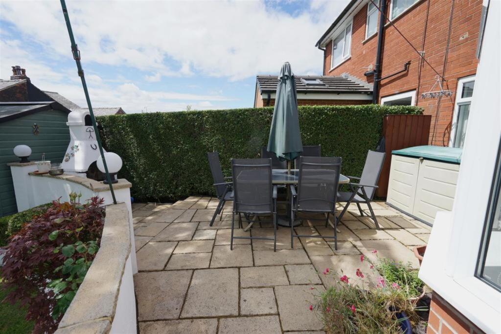 House in Bolton, Horwich - View 3